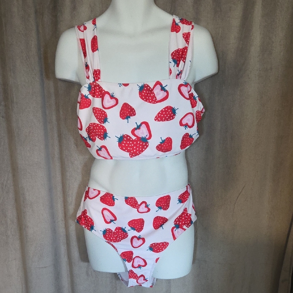 SHEIN NIP 3xl 4 Piece Red and White Strawberry Bikini